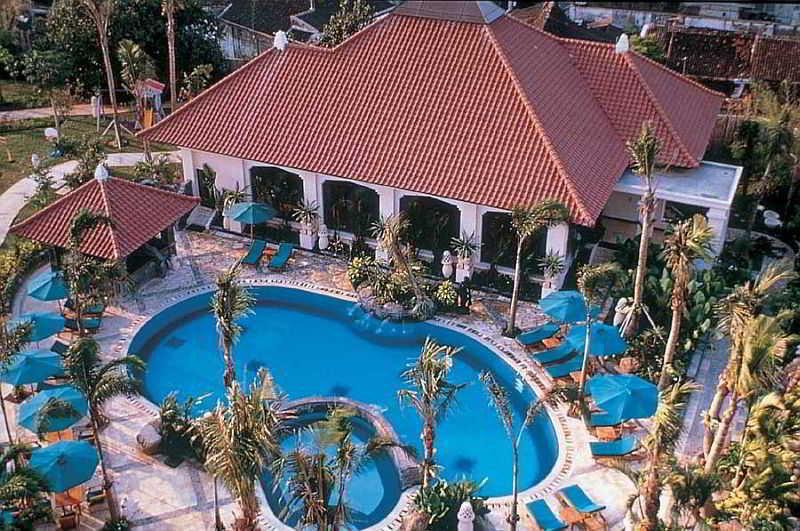 Novotel Solo Surakarta (Solo) Exterior foto