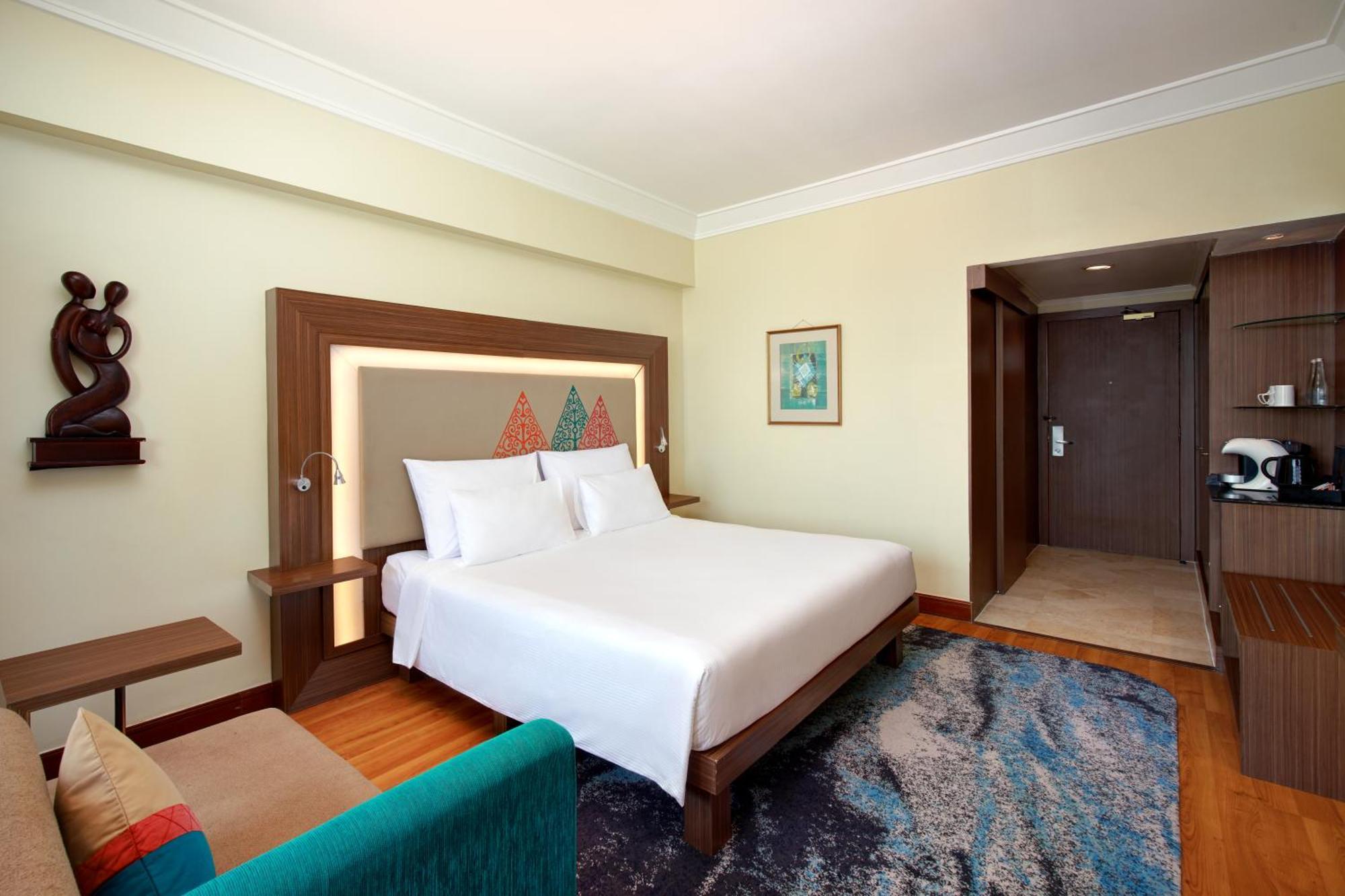 Novotel Solo Surakarta (Solo) Exterior foto