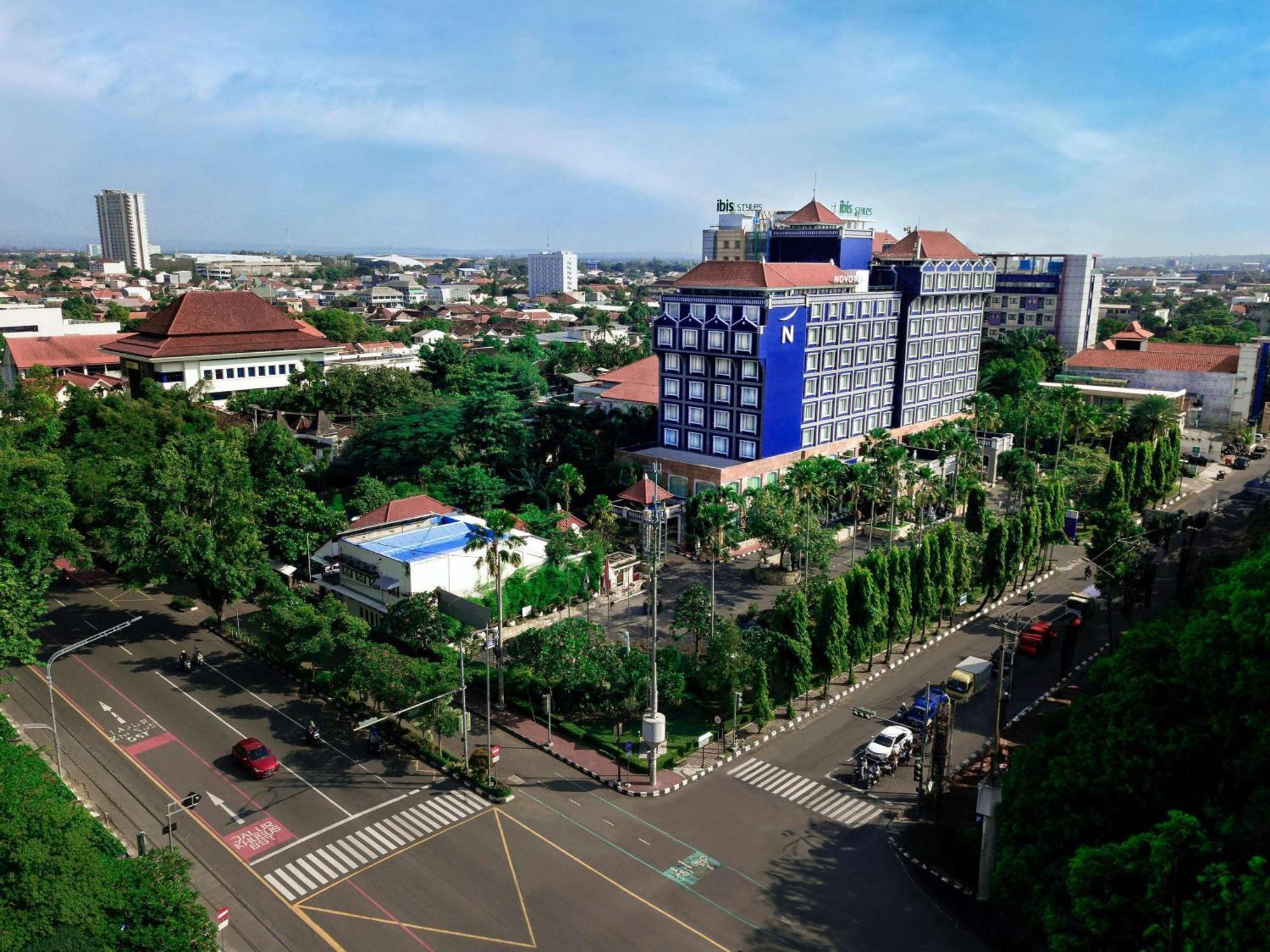 Novotel Solo Surakarta (Solo) Exterior foto
